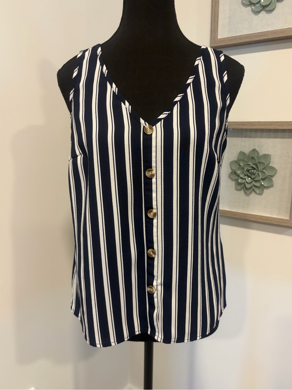 Vero Moda Nautical Navy & White Vertical Stripe Blouse Button Details EUC